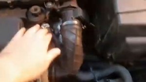 1.4 HDI 68 ps Citroen, дымит под капотом.масло заливная горловины,в районе свечей