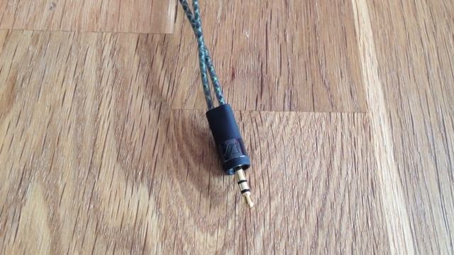 Sennheiser IE800 Outstanding In Ear Headphones смотреть онлайн