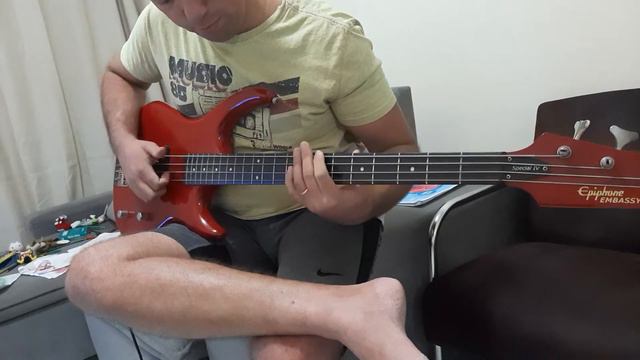 contra baixo epiphone embassy смотреть онлайн