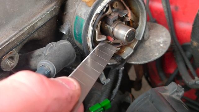 Регулировка зазора прерывателя в трамблере смотреть онлайн