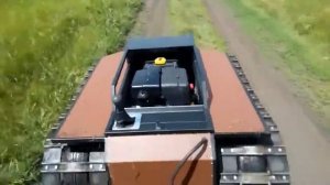Мотобуксировщик с коробкой передач 4 скорости вперед и 1 задняя