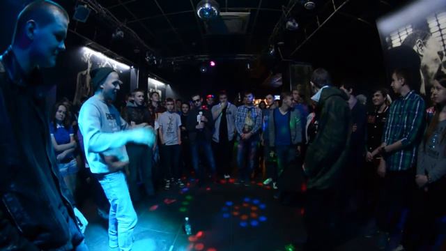 ARENA: Ваня Травка VS Щур смотреть онлайн