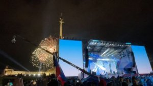 Салют и рок-концерт в Парке Победы на Поклонной Горе в Москве. День Флага России - 22 августа 2022