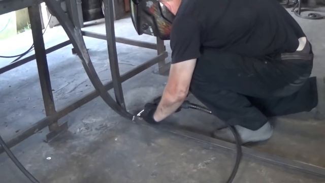САДОВЫЕ КАЧЕЛИ СВОИМИ РУКАМИ ИЗ ПРОФИЛЬНОЙ ТРУБЫ !!! Холодная ковка.