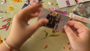 unpacking kpop cards / распаковка кпоп карт