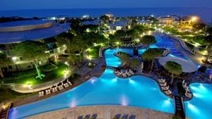 ОТДЫХ В ТУРЦИИ ( Turkey tours). ВДОЛЬ ОТЕЛЕЙ  В ЛАРА С ВЕТЕРКОМ !  Turkey Antalya .