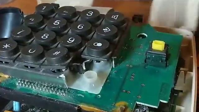 SELGA 405 радеоприйомник и германский телефон разбор смотреть онлайн