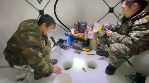 Зимняя рыбалка на ельца в Якутии. Подледная рыбалка 2021