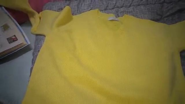 Жёлтая кофта. Блин.