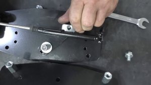 Машинка дистанционного управления для лодочного мотора