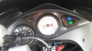 Suzuki SV400S