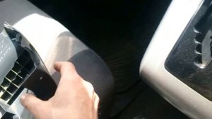 Tayota Corolla Rumion- чистим контакты подрулевого переключателя,пропали габаритные огни