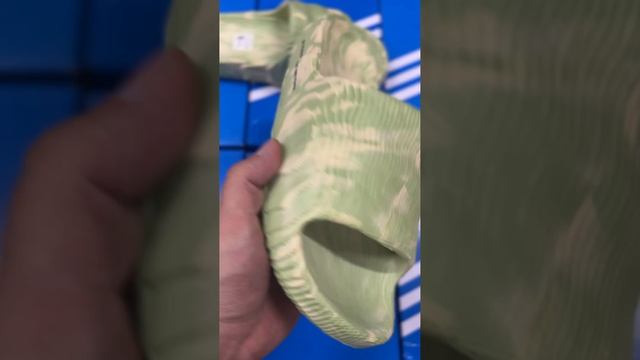 Adidas Adilette Green смотреть онлайн