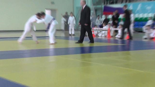 Видео клуба единоборств "Бурый медведь" смотреть онлайн