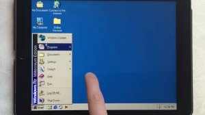 Windows Me running on iPad Air 2