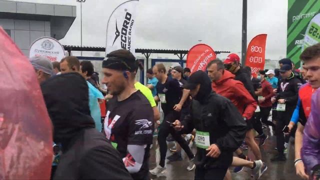 Нижний Новгород, старт ЗаБега "Беги, Герой!" смотреть онлайн