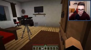 ПАРИКМАХЕР СБРИЛ МОИ УСЫ И БОРОДУ! МАЙНКРАФТ ЖИЗНЬ ЮТУБЕРА В РОССИИ