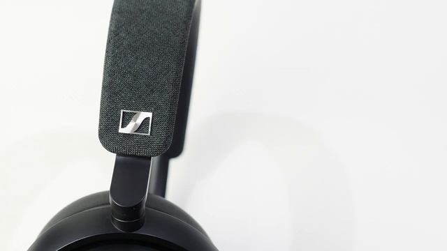 Sennheiser MOMENTUM 4 Review. They're Amazing! смотреть онлайн