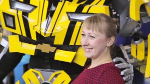 Трансформер Бамблби Bamblebee в Воронеже, аниматор на праздник для детей и взрослых