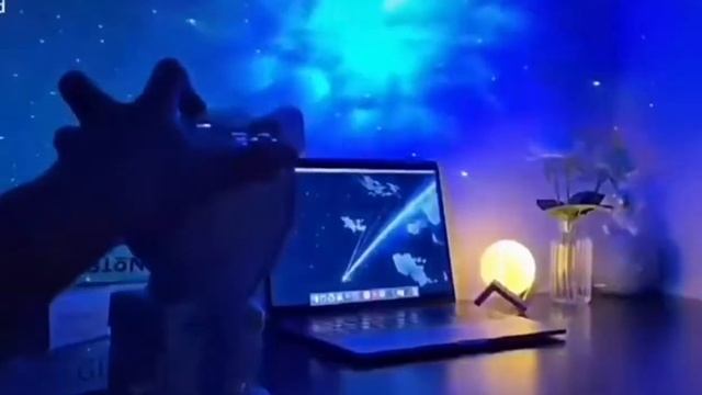 Научно-фантастический проектор для космонавтов смотреть онлайн