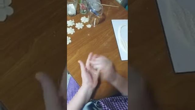 Лепим из соленого теста корзинку смотреть онлайн