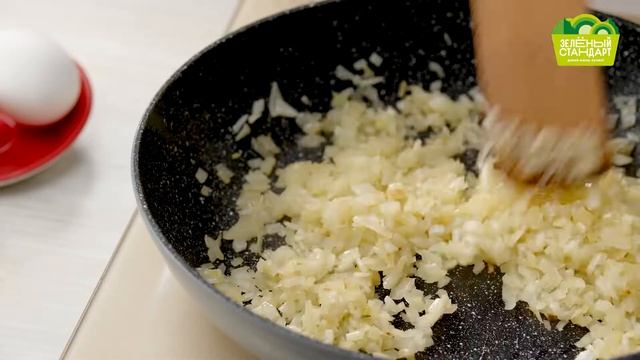 Баклажаны, запеченные с бараниной, красным базиликом и кедровыми орехами смотреть онлайн