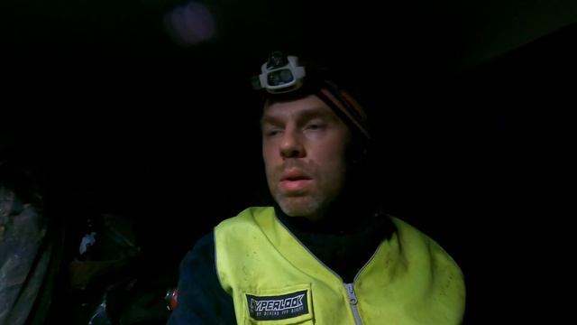 Вепсский лес 2. Спасаем новую Ниву. Вернулись в лагерь. смотреть онлайн