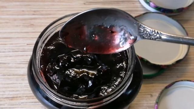 Варенье из смородины. Проще не бывает.
