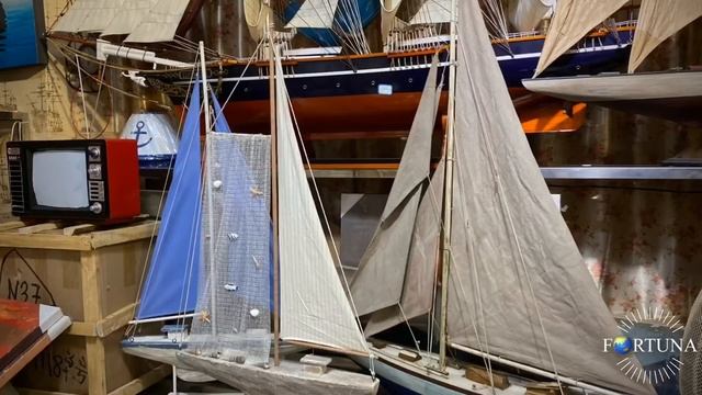 Мебель и декор в морском стиле дизайн интерьера дома или квартиры
