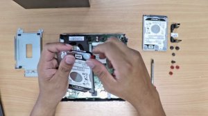 การเปลี่ยนฮาร์ดดิส Lenovo Thinkcentre M600