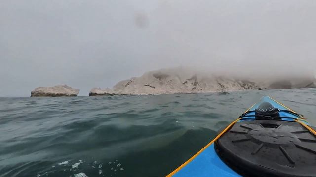 30KM NEEDLES SEA KAYAK DAY TRIP IN MIST - VALKYRIE, SCORPIO, PRIJON DAGGER смотреть онлайн