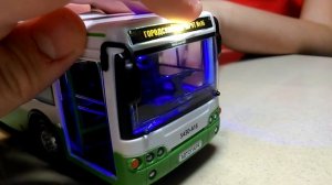 игрушка автобус ЛИАЗ зеленый со звуками