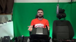 Сончик уронил в сокет процессор