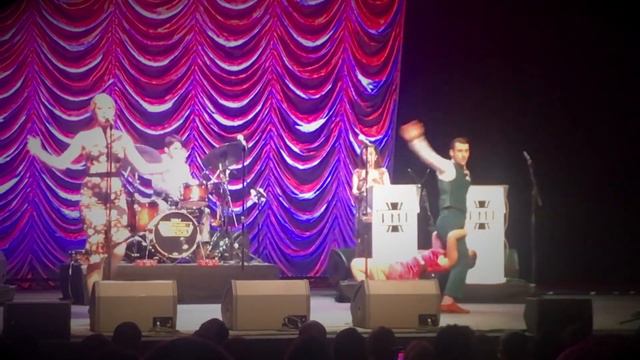 William & Maeva - SCOTT BRADLEE'S POSTMODERN JUKEBOX