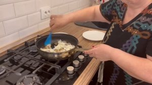 САЛАТ С ГОВЯДИНОЙ И ГРИБАМИ