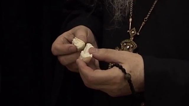 Память преподобных Спиридона и Никодима, просфорников Печерских смотреть онлайн