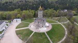 Усадьба Дубровицы, Знаменская церковь, аэросъёмка.mp4