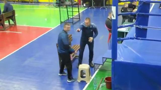 105 кг Клименко Влад - Гайдук Алексей Чемпионат Украины по боксу 23.10.2019 г Бердянск смотреть онлайн