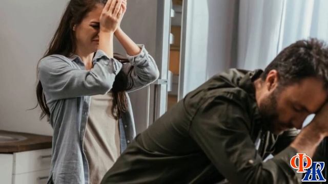 - Кинь мне ДЕНЕГ на телефон! – Алексей был АЛЬФОНСОМ, но Наталья на что-то НАДЕЯЛАСЬ и… смотреть онлайн