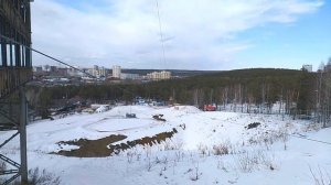 Первый в жизни спуск на троллее над горнолыжным комплексом Уктус, Екатеринбург