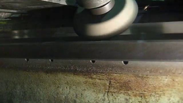 Шлифовка направляющих станины токарно-винторезного станка 1к62 смотреть онлайн