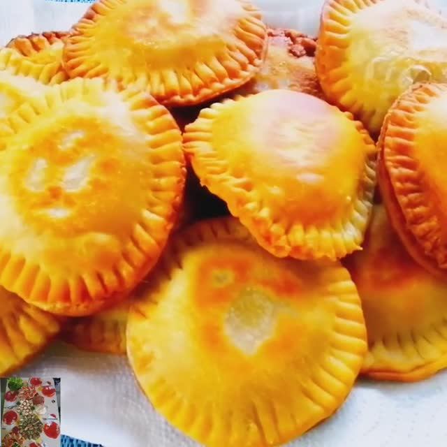 Хрустящие мини - чебуреки с сочной мясной начинкой