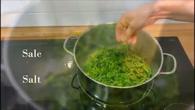 Torta Salata FRIARIELLI E SALSICCE - FACILE VELOCE e SFIZIOSA - TURNIP TART and TASTY SAUSAGE!! смотреть онлайн