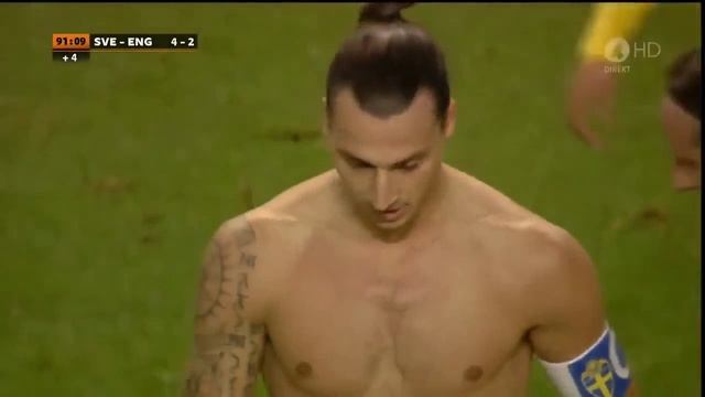 Златан Ибрагимович. Гол через себя. Один из лучших в карьере Златана. смотреть онлайн