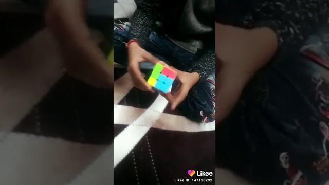 how to solve Rubik cube in 30 seconds