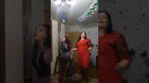 Две сестры зажигают???