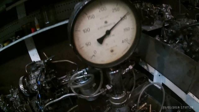 Самодельный стенд для проверки ТНВД и форсунок в гараже смотреть онлайн