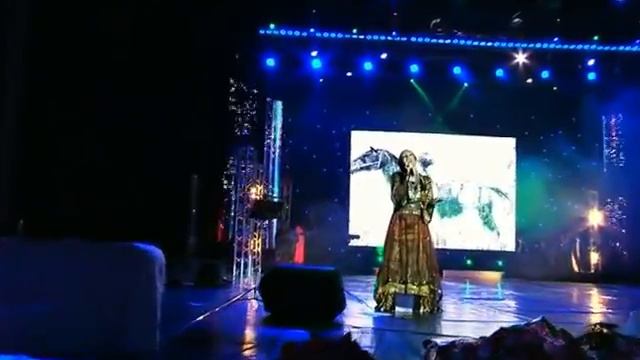 Лариса Гаджиева - Иль возьми меня с собой смотреть онлайн