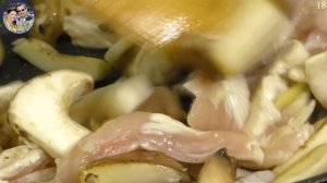 Быстрый Куриный суп в сковородке за 15 минут. Азиатская кухня. Быстро, питательно и очень вкусно.