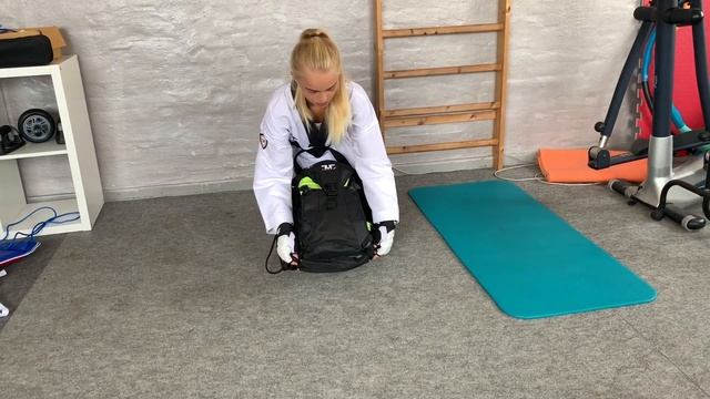 TUSAH Backpack - reklame 4 смотреть онлайн